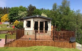 Riverbank Lodge